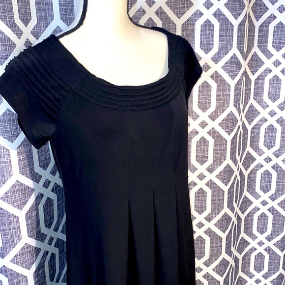 EUC Liz Claiborne Little Black Dress. Size 8. - Picture 2 of 6